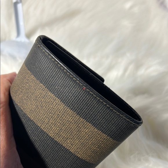 Very Nice Fendi Pequin Flap Compact Wallet. P44 - Picture 9 of 15